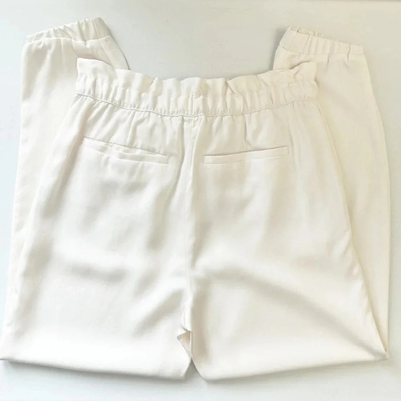 Banana Republic Paperbag Waist Tencel Joggers Relaxed Fit Pants Ivory Size XS - Picture 12 of 14